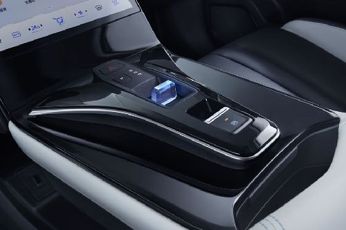 Center Controls of دونج فينج Mage