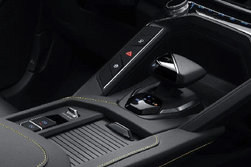 LYNK&CO 06 Gear Shifter