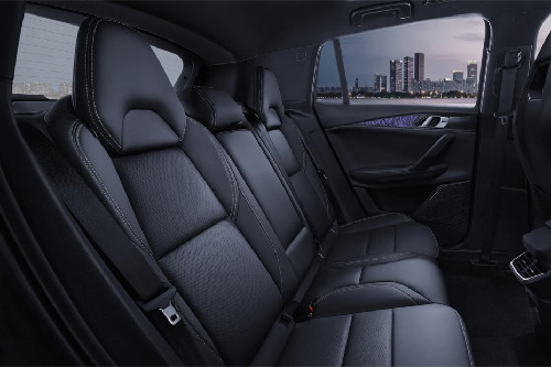 LYNK&CO 06 Rear Seats