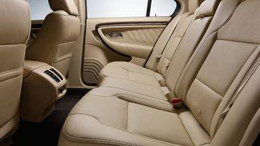 فورد Fiesta (2012-2016) Rear Seats
