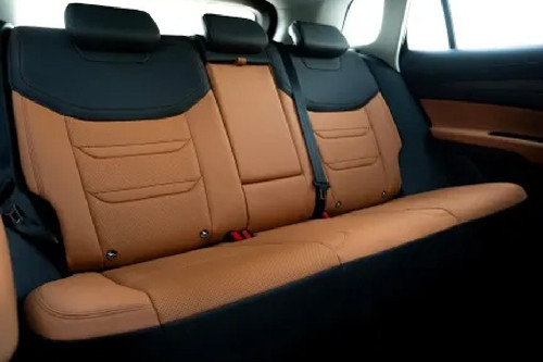 فورد تيريتوري Rear Seats
