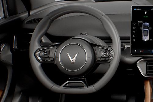 VINFAST VF8 Steering Wheel