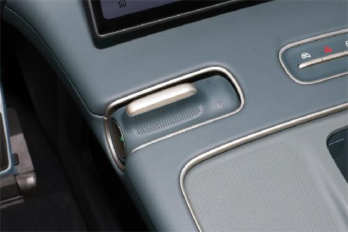 Center Controls of NIO ES8