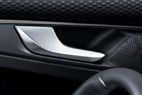 door handle interior of Kaiyi E5