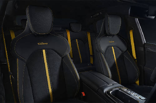 إس يو 7 Front Seats