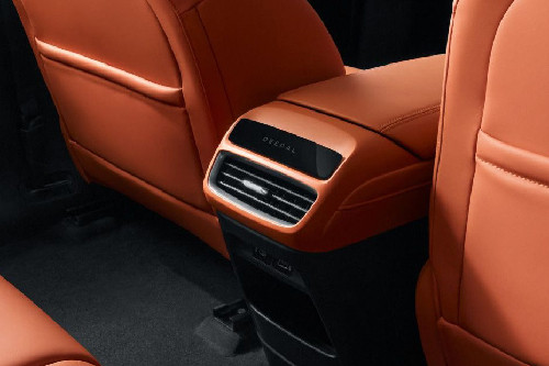 S05 Rear AC Controls