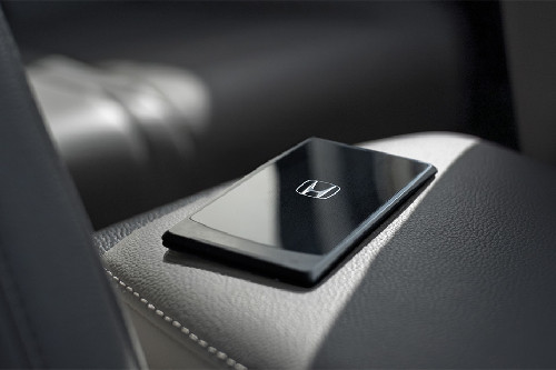 Honda CR-V Keychain Fob Honda CR-V Keychain Fob