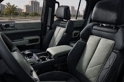 بي 5 Front Seats