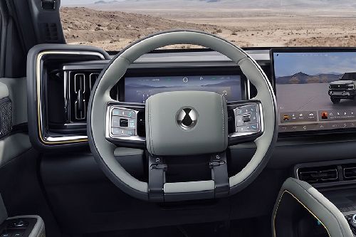 دينزا بي 5 Steering Wheel