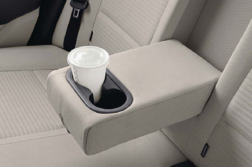 Grand i10 Cup Holders