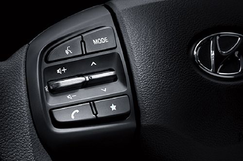 Speakers View of Hyundai Grand i10