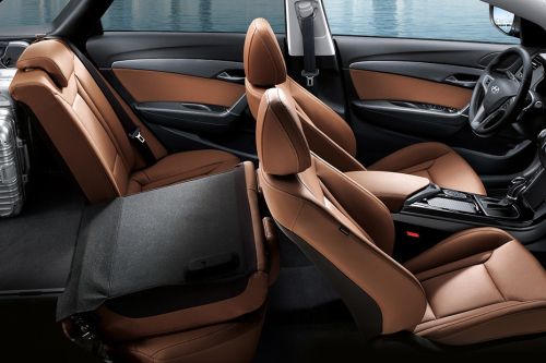 Folding Seats of هيونداي i40