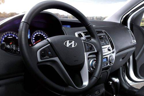 هيونداي i20 5DR Steering Wheel