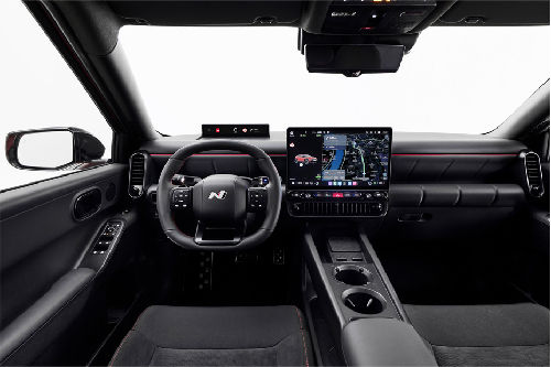 Dashboard View of أيونيك 3