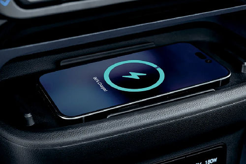 Hyundai {Model} Wireless Charger