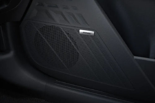 Speakers View of Hyundai Stargazer