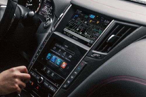 Front AC Controls of انفنتي Q50