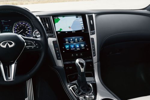 Q60 Center Console