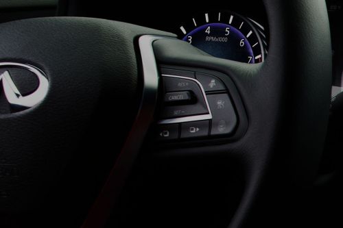 Infiniti Q60 Multi Function Steering