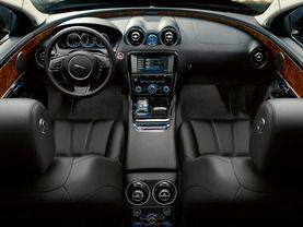 Dashboard View of XJ Luxury SWB