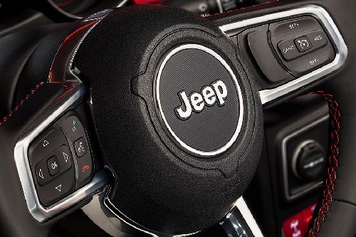Jeep Wrangler (2022-2023) Multi Function Steering