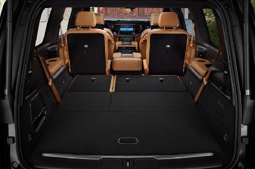 Folding Seats of جيب جراند واجونير