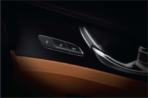 كيا سيراتو Drivers Side In Side Door Controls