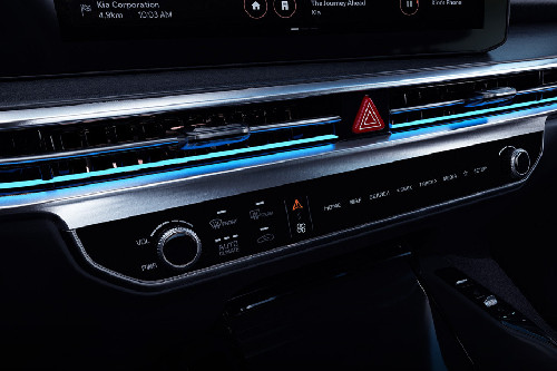 Front AC Controls of KIA Sorento
