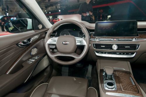 KIA Quoris 2019 Steering Wheel