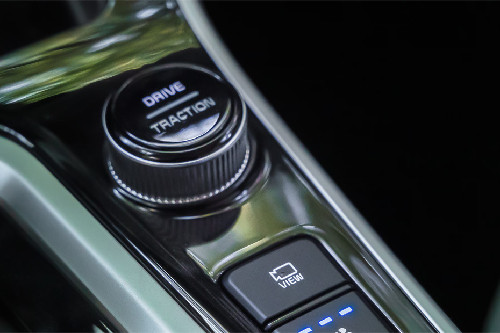 Center Controls of كيا سيلتوس Center Controls of كيا سيلتوس