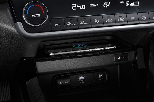 Front AC Controls of KIA Seltos