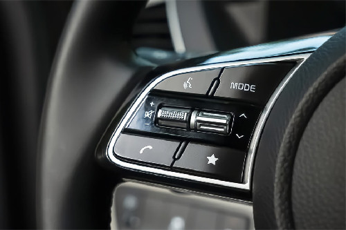 كيا سيلتوس Multi Function Steering كيا سيلتوس Multi Function Steering