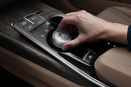 K8 Center Console