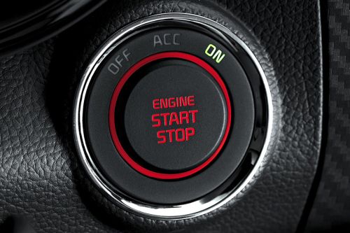 كيا Cerato 5 Door Engine Start Stop Button