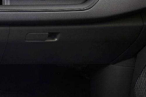 كيا EV9 Glove Box