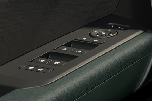 كيا سيلتوس 2026 Drivers Side In Side Door Controls