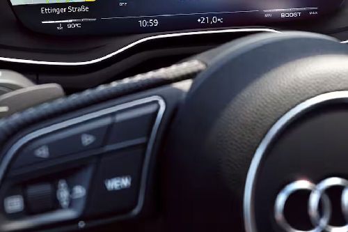 أودي إس 5 سبورتباك Multi Function Steering