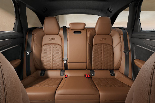 أودي آر إس 6 أفانت Rear Seats
