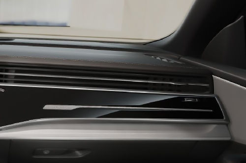 SQ8 Front Side Ac Vents