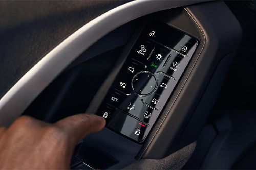 Audi Q5 Sportback Drivers Side In Side Door Controls