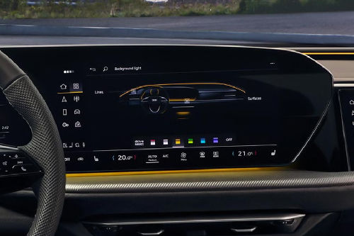 Stereo View of Q5 Sportback