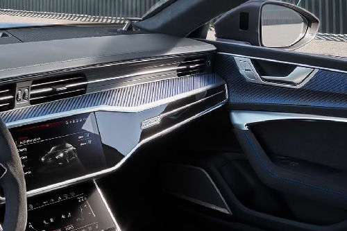 أودي سبورت باك RS7  Passengers View