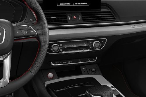 Front AC Controls of أودي إس كيو 5 