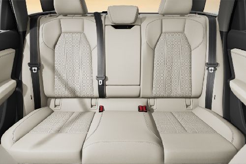 أودي كيو 6 إي-ترون Rear Seats