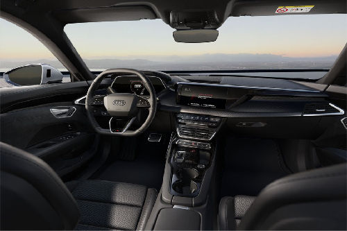 Dashboard View of S e-tron GT