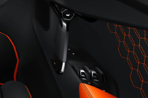لامبورجيني ريفويلتو Drivers Side In Side Door Controls
