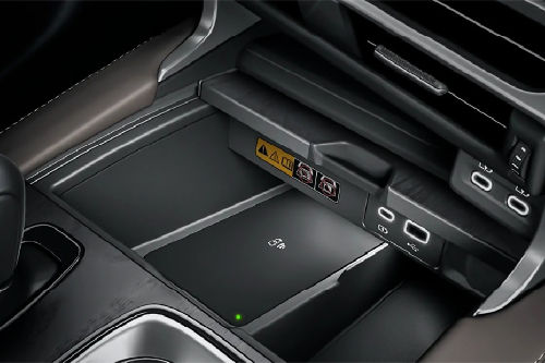 Power Accessories Outlet View of Lexus UX300H