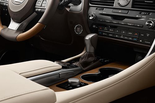 لكزس RX L Gear Shifter