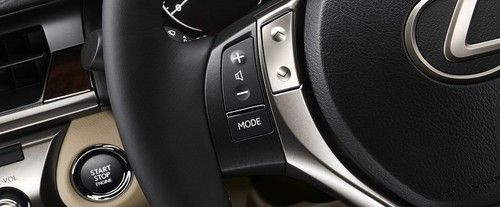 لكزس ES 2016 Multi Function Steering