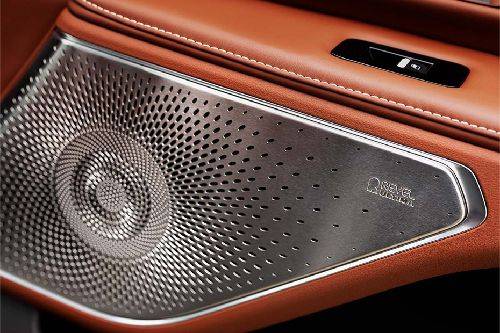 Speakers View of Lincoln Nautilus 